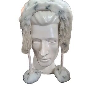 Pottery Barn Teen Faux Snow Leopard Fur Trapper Hat Pom Poms White‎ One Size